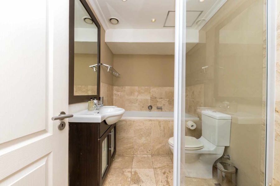 2 Bedroom Property for Sale in Sea Point Western Cape